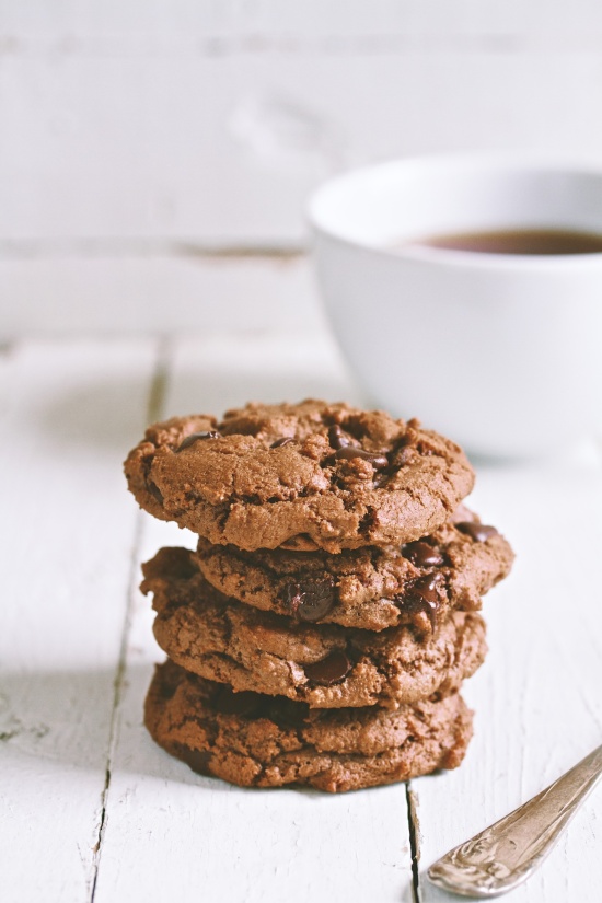 gently spiced double chocolate cookies | movita beaucoup